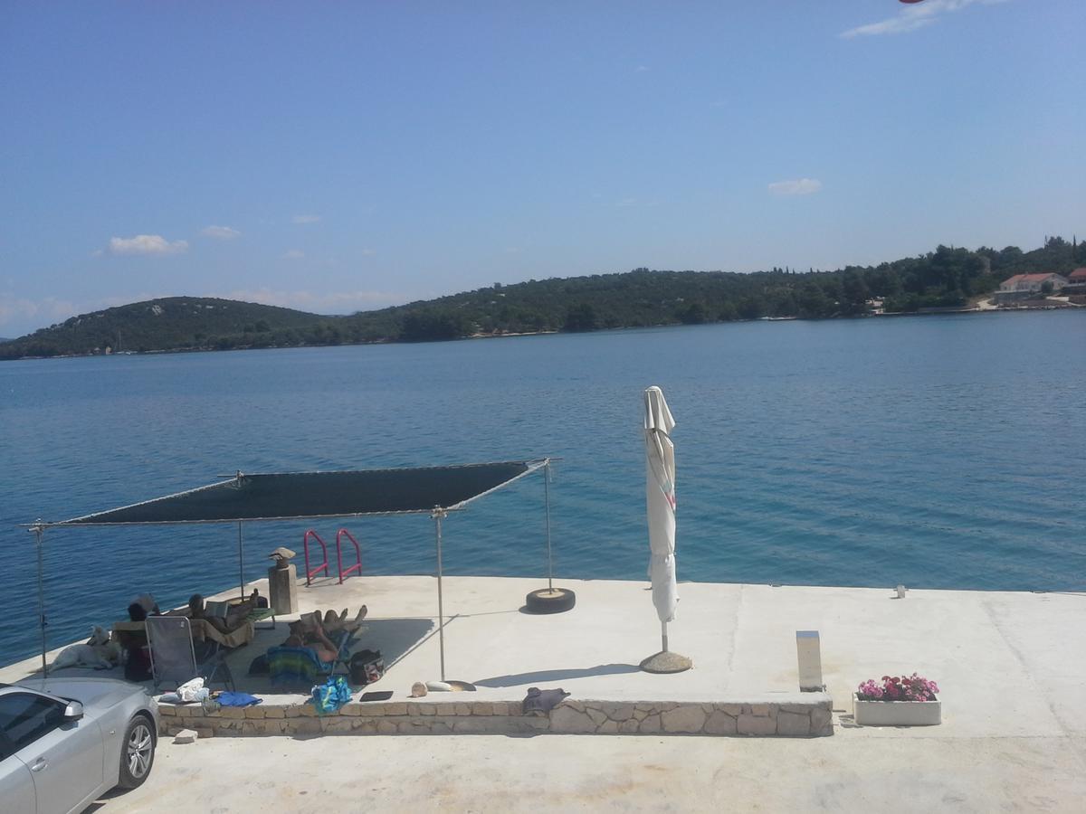 Pansion Alen - Dugi Otok Bed & Breakfast Luka  Exterior photo